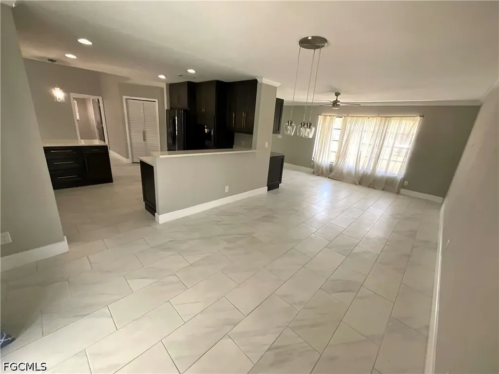20620 Pine Tree Lane Estero FL 33928