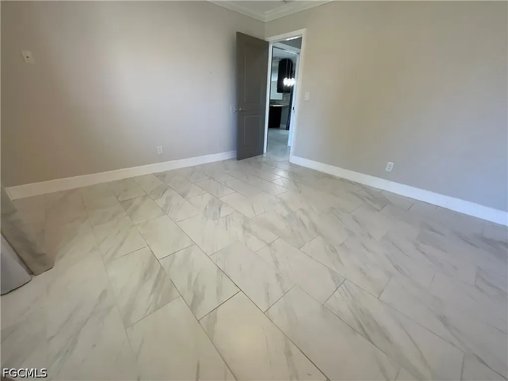 20620 Pine Tree Lane Estero FL 33928
