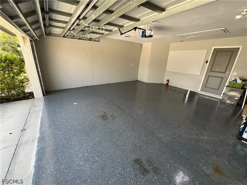20620 Pine Tree Lane Estero FL 33928
