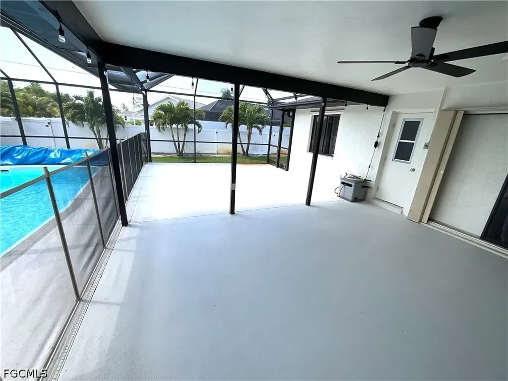 20620 Pine Tree Lane Estero FL 33928