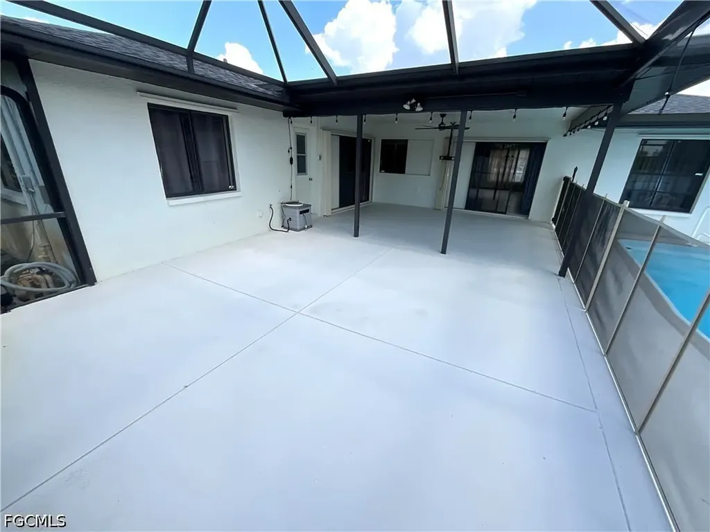20620 Pine Tree Lane Estero FL 33928