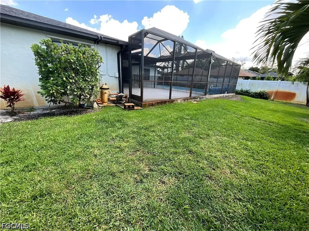 20620 Pine Tree Lane Estero FL 33928