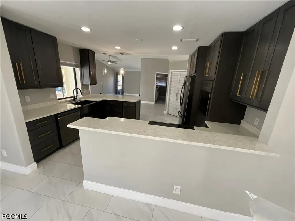 20620 Pine Tree Lane Estero FL 33928