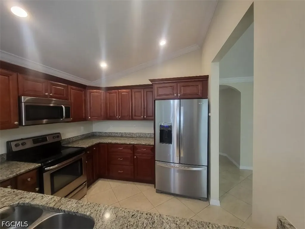 385/387 Carrillon Avenue S Lehigh Acres FL 33974