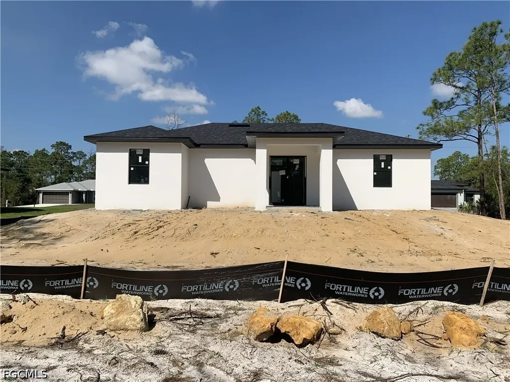 1016 Cortez Avenue Lehigh Acres FL 33972
