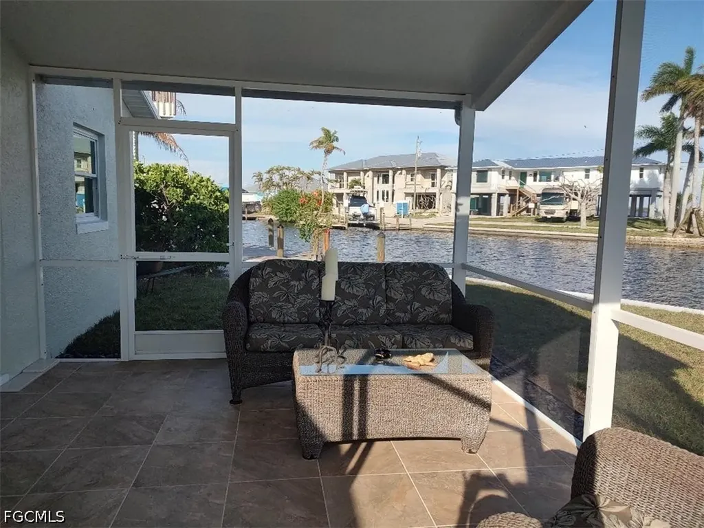 2585 3rd Street Matlacha FL 33993