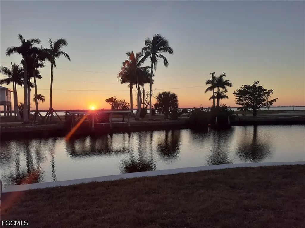 2585 3rd Street Matlacha FL 33993