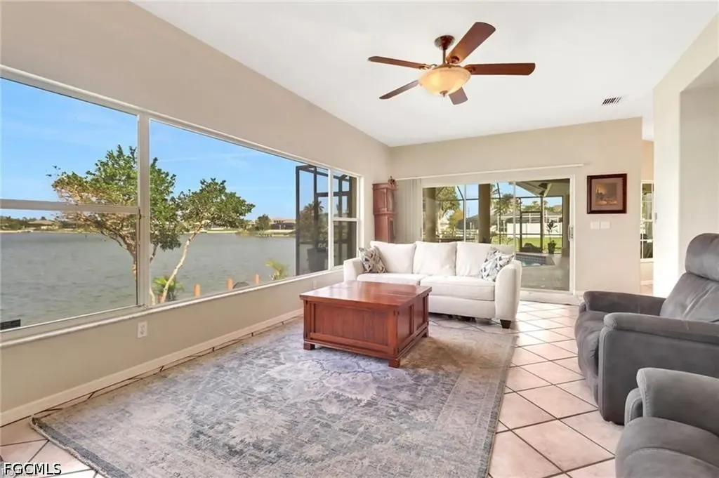 1323 SW 27th Terrace Cape Coral FL 33914