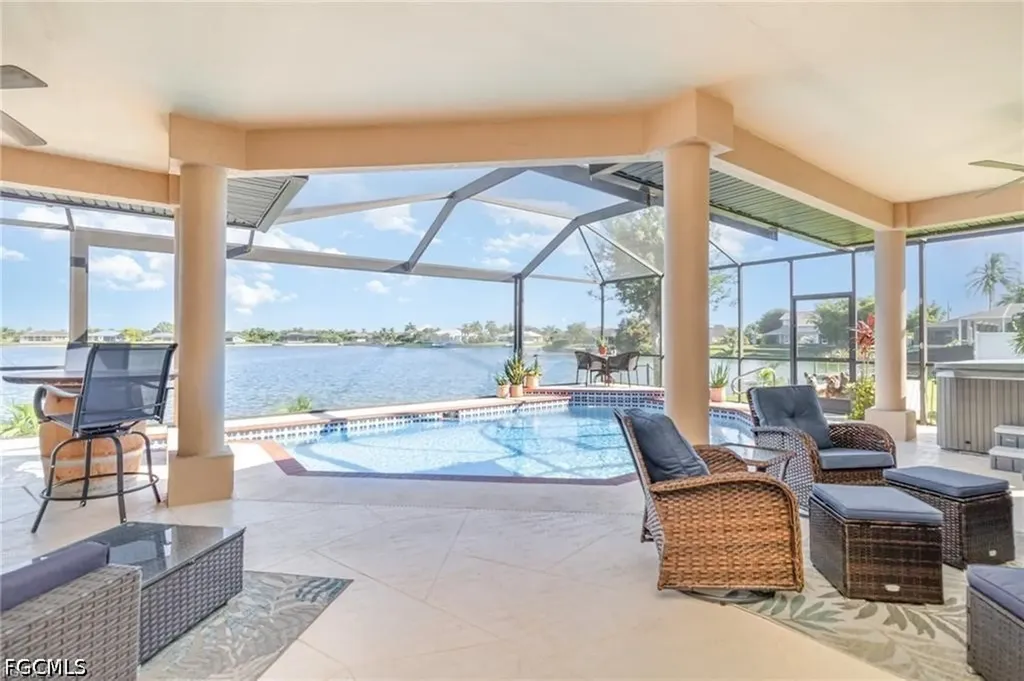 1323 SW 27th Terrace Cape Coral FL 33914