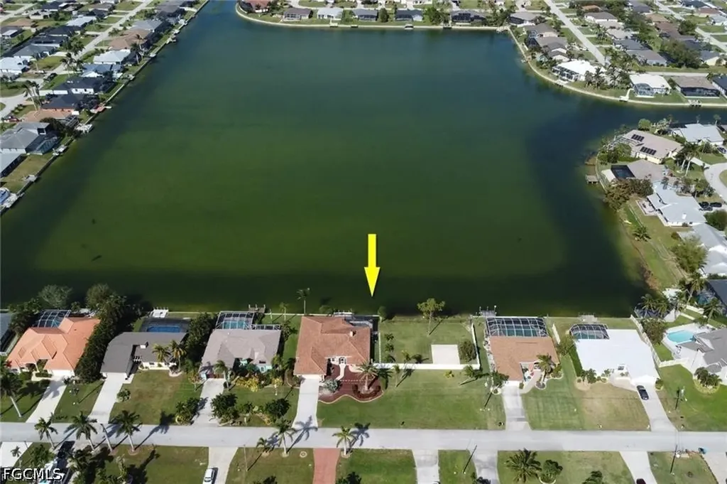 1323 SW 27th Terrace Cape Coral FL 33914