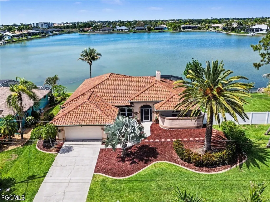 1323 SW 27th Terrace Cape Coral FL 33914