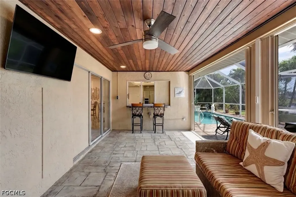 2912 SW 1st Terrace Cape Coral FL 33991