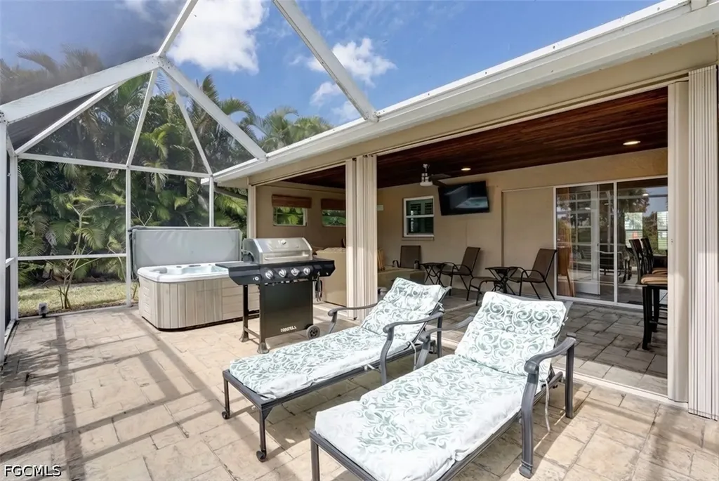 2912 SW 1st Terrace Cape Coral FL 33991