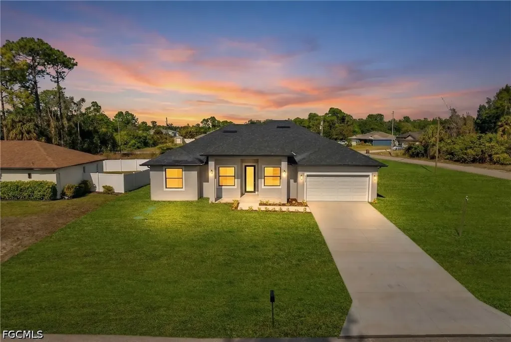 761 Nina Avenue S Lehigh Acres FL 33974