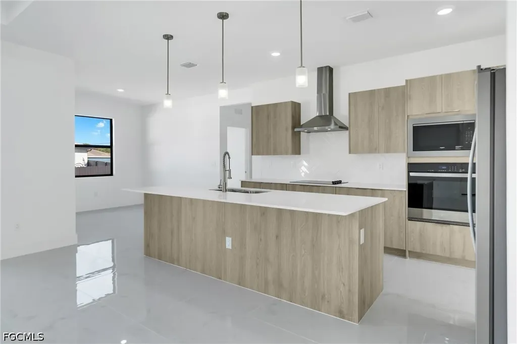 761 Nina Avenue S Lehigh Acres FL 33974