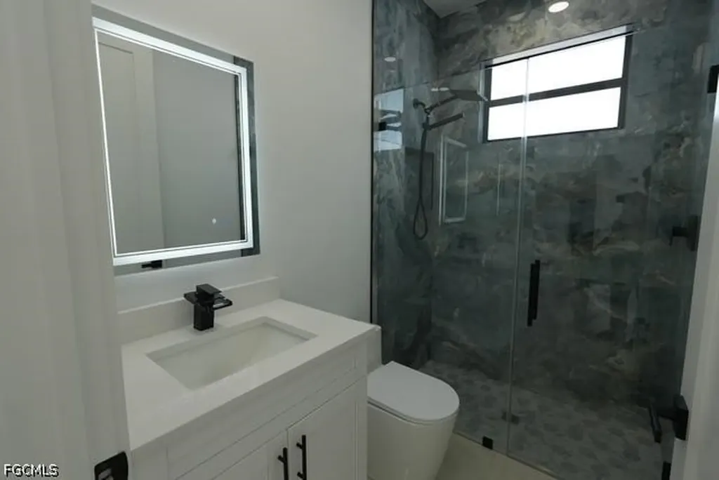 1602 Mcarthur Avenue Lehigh Acres FL 33972