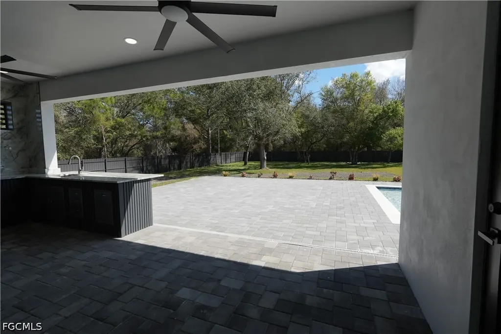 1602 Mcarthur Avenue Lehigh Acres FL 33972