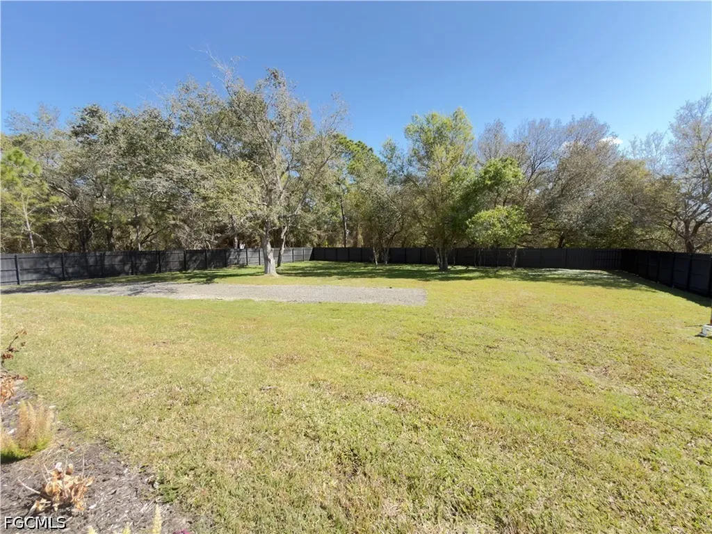 1602 Mcarthur Avenue Lehigh Acres FL 33972