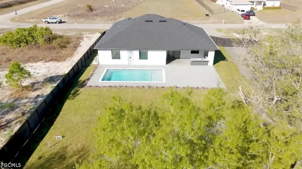 1602 Mcarthur Avenue Lehigh Acres FL 33972