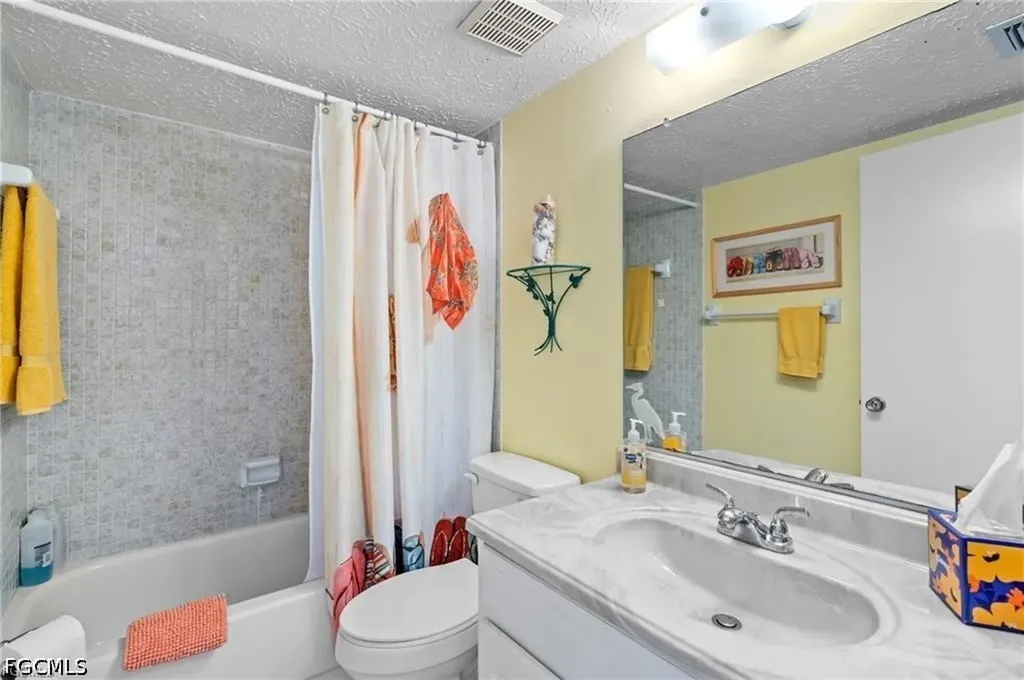 1006 SE 46th Street Cape Coral FL 33904
