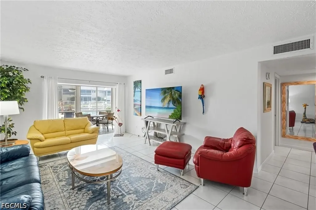 1006 SE 46th Street Cape Coral FL 33904