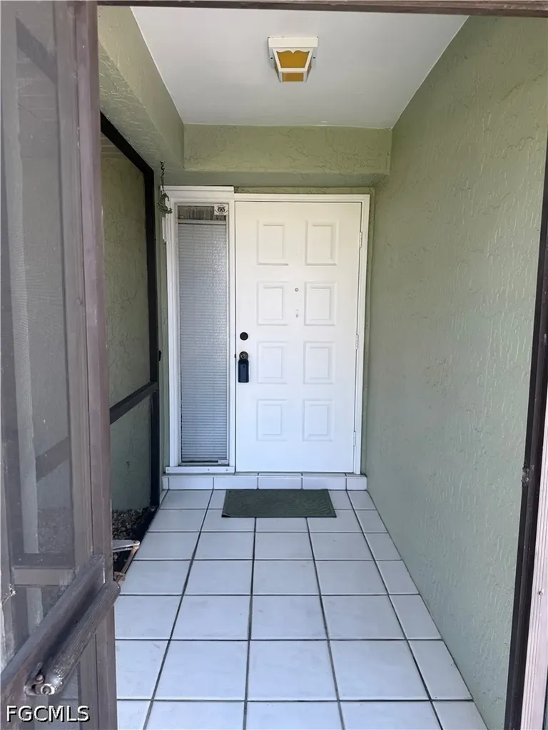 2216 SE 3rd Street Cape Coral FL 33990