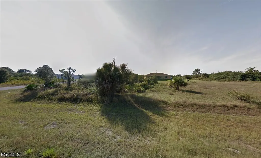 624/626 Grant Boulevard Lehigh Acres FL 33974