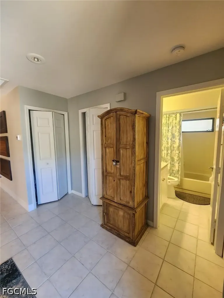 5873 Wyldewood Lakes Court Fort Myers FL 33919