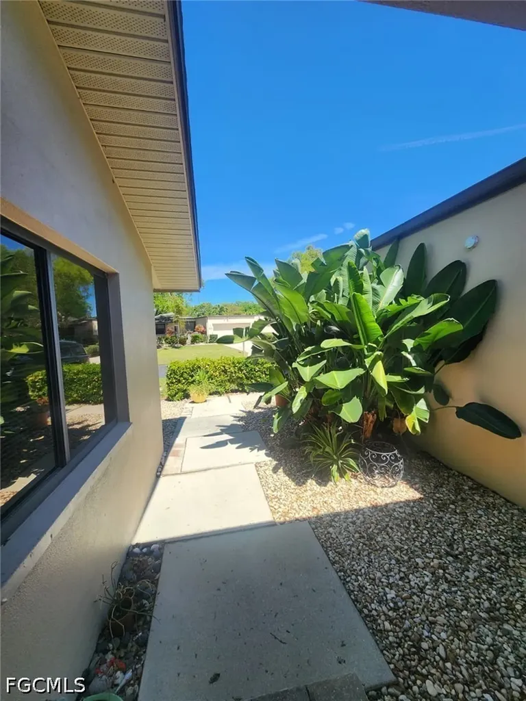 5873 Wyldewood Lakes Court Fort Myers FL 33919