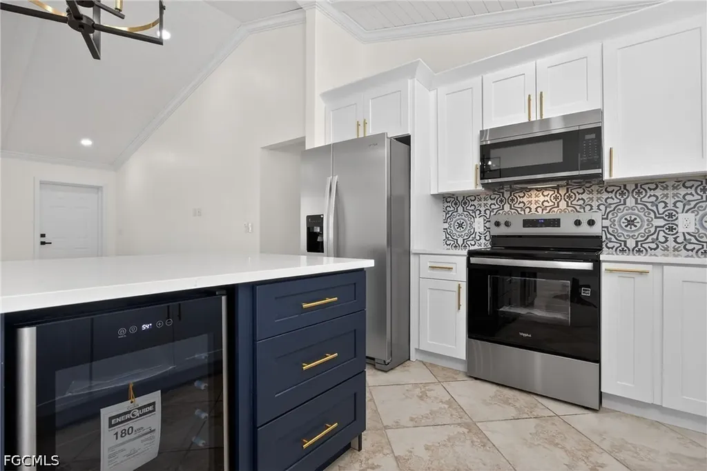 1213 SW 10th Place Cape Coral FL 33991