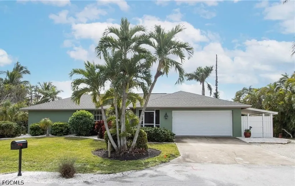 1380 Albatross Road Sanibel FL 33957