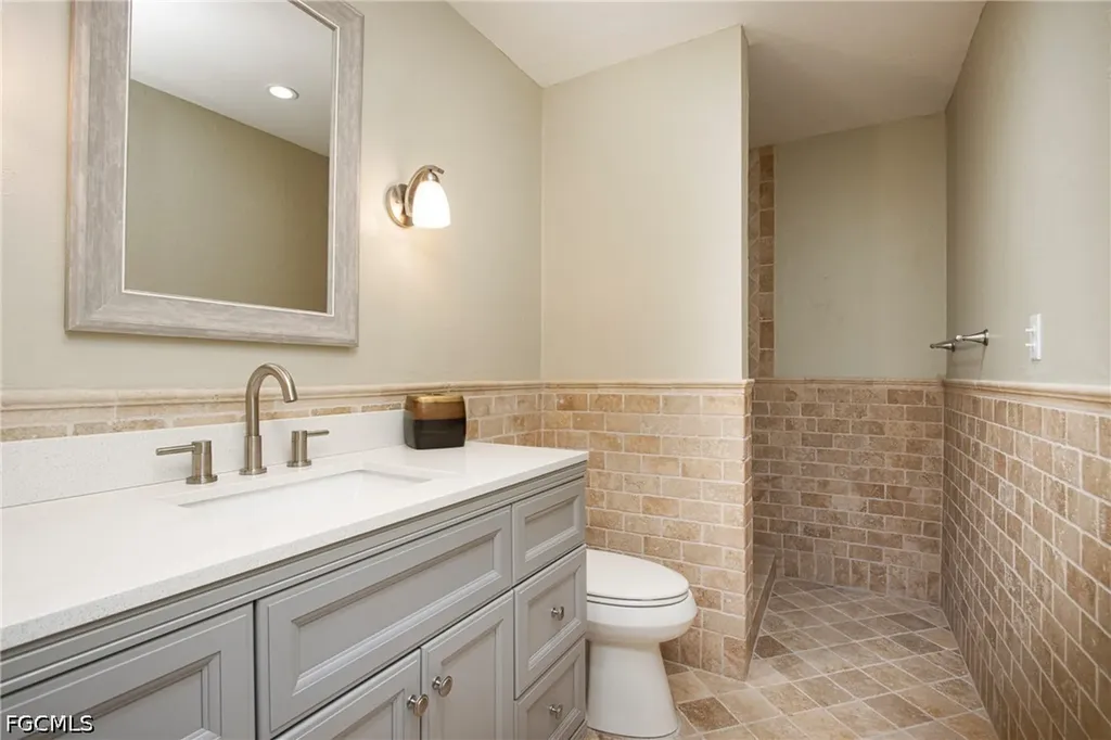 1380 Albatross Road Sanibel FL 33957
