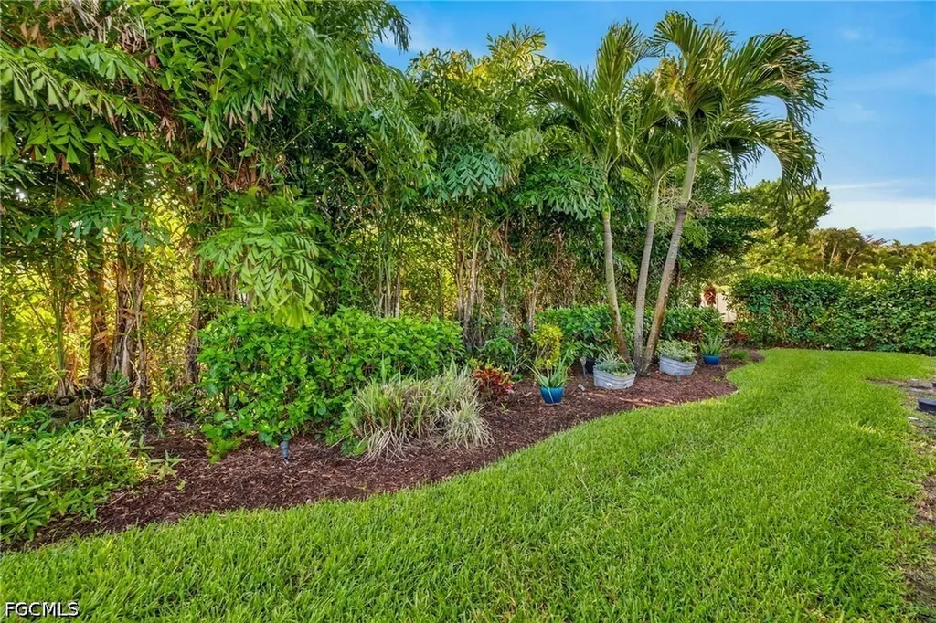 12251 Mcgregor Boulevard Fort Myers FL 33919