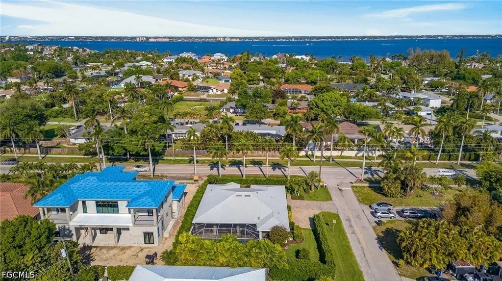 12251 Mcgregor Boulevard Fort Myers FL 33919