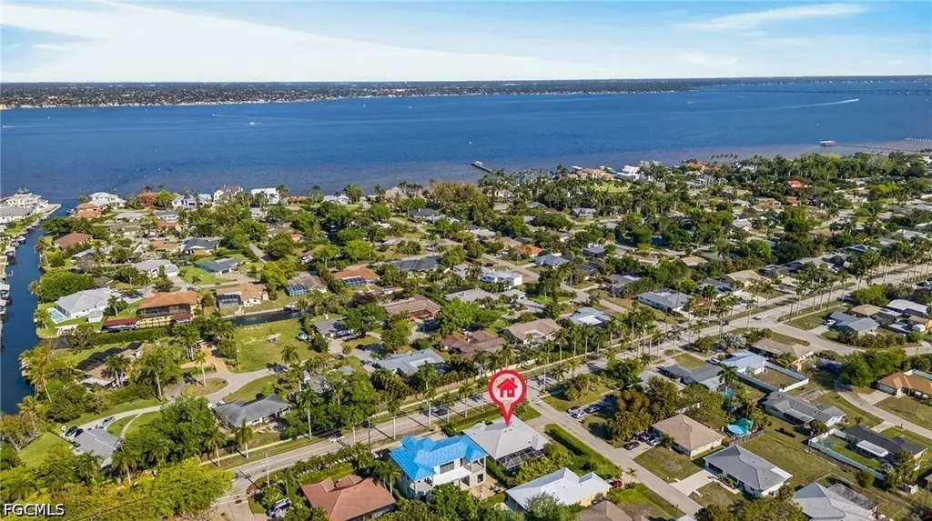 12251 Mcgregor Boulevard Fort Myers FL 33919