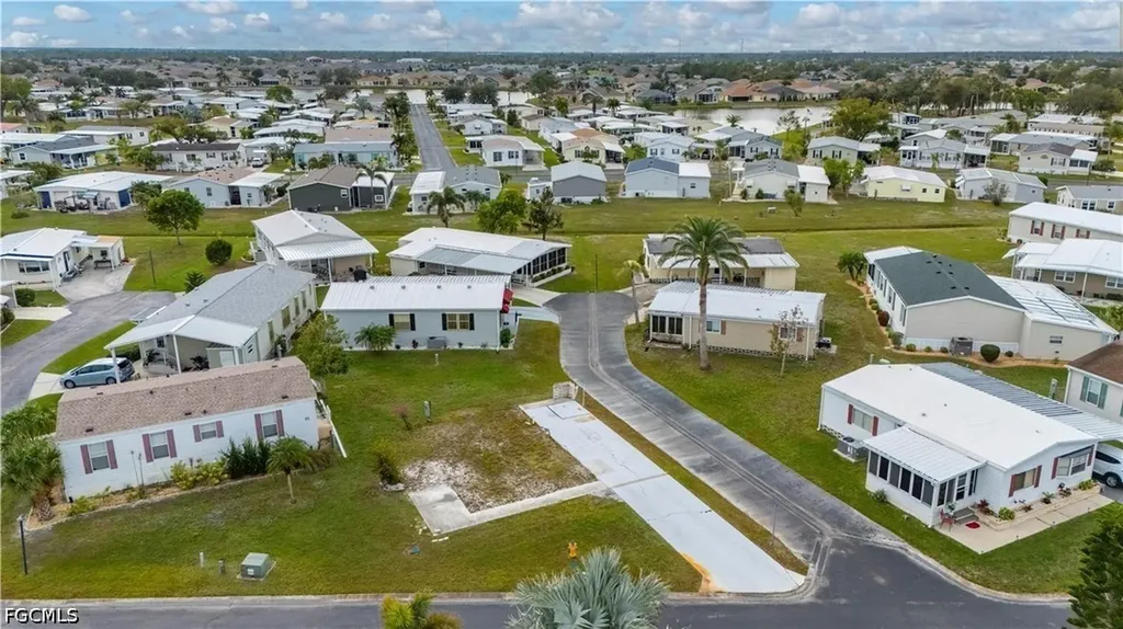 1000 Kings Highway Port Charlotte FL 33980