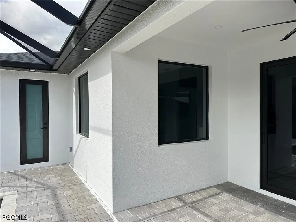 3516 SW 3rd Street Cape Coral FL 33991
