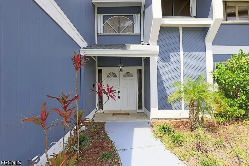 16717 Bobcat Drive Fort Myers FL 33908