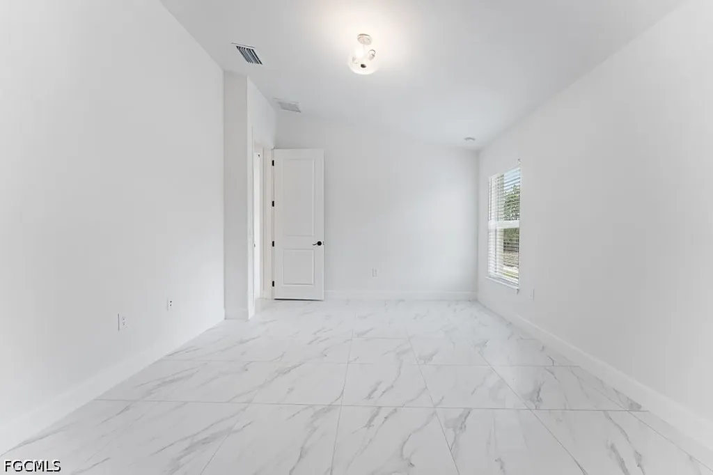 1042 Cheney Avenue S Lehigh Acres FL 33974
