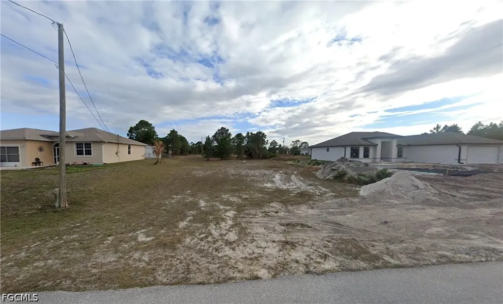 3503 26th Street SW Lehigh Acres FL 33976