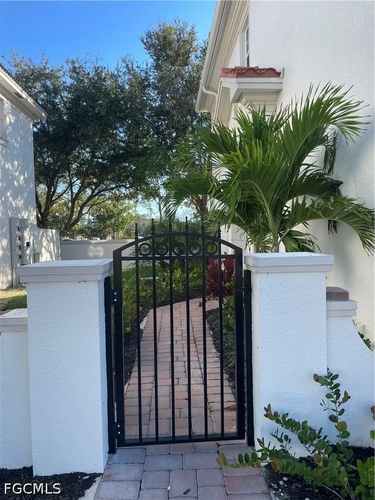 7073 Venice Way Naples FL 34119
