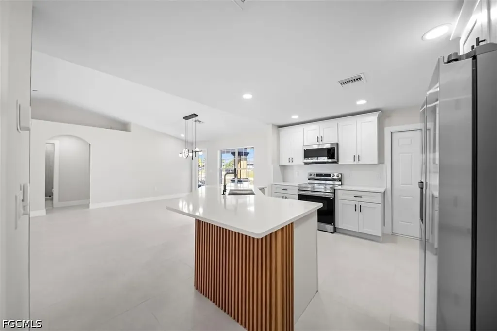 1230 NW 20th Terrace Cape Coral FL 33993