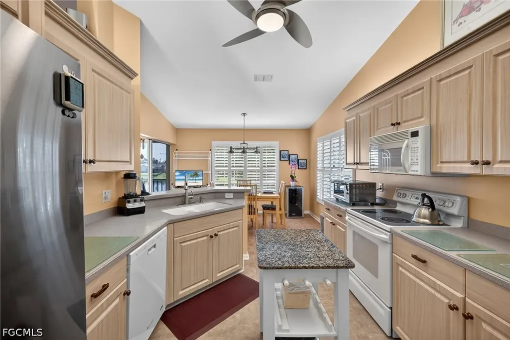 14591 Glen Cove Drive Fort Myers FL 33919