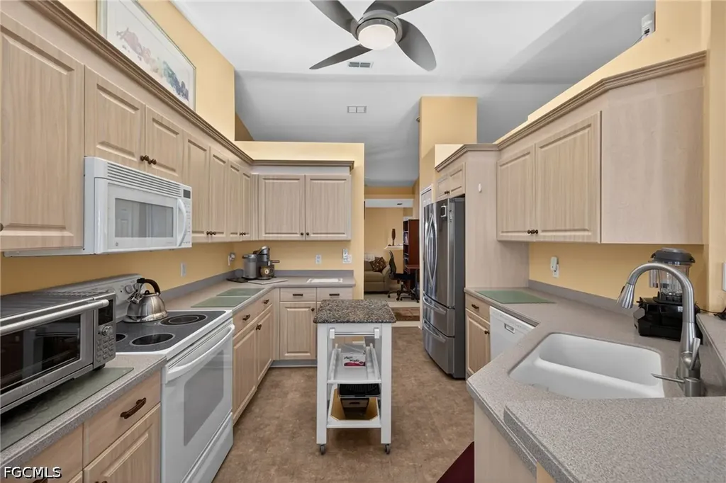 14591 Glen Cove Drive Fort Myers FL 33919