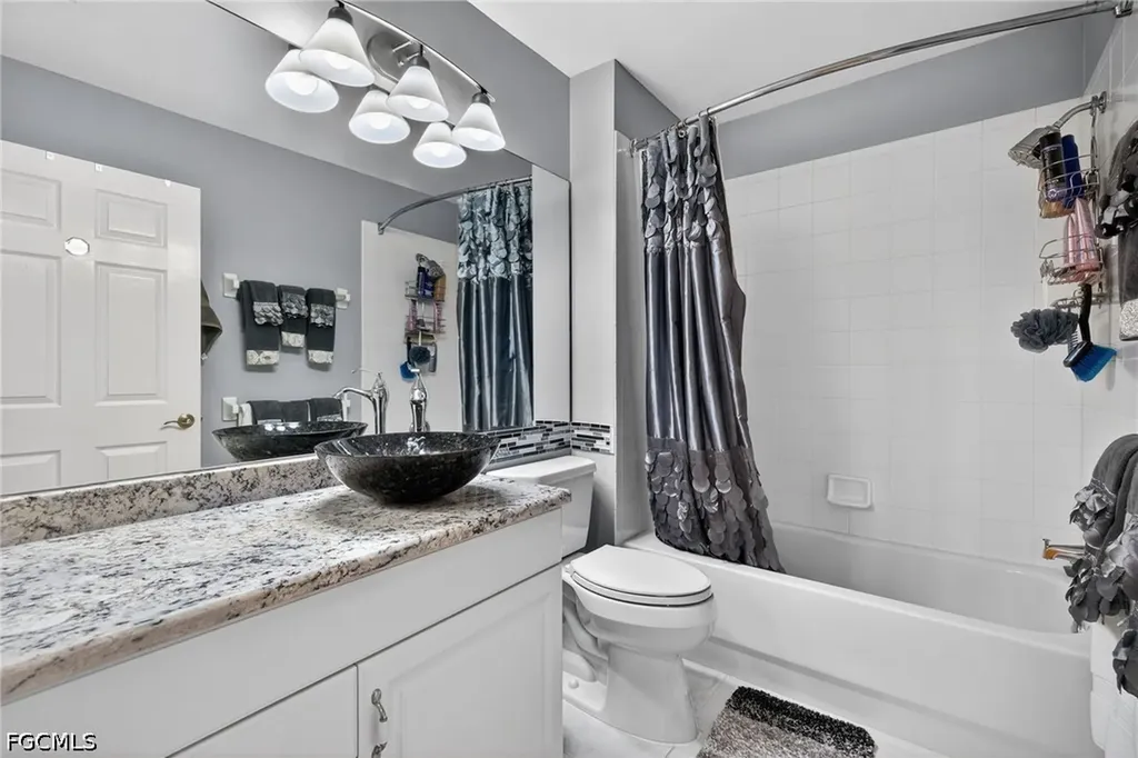 14591 Glen Cove Drive Fort Myers FL 33919