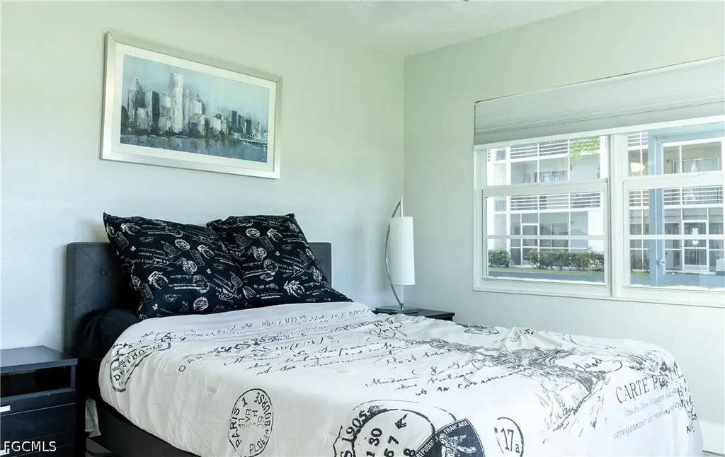 592 Fanshaw Way Boca Raton FL 33434-3096