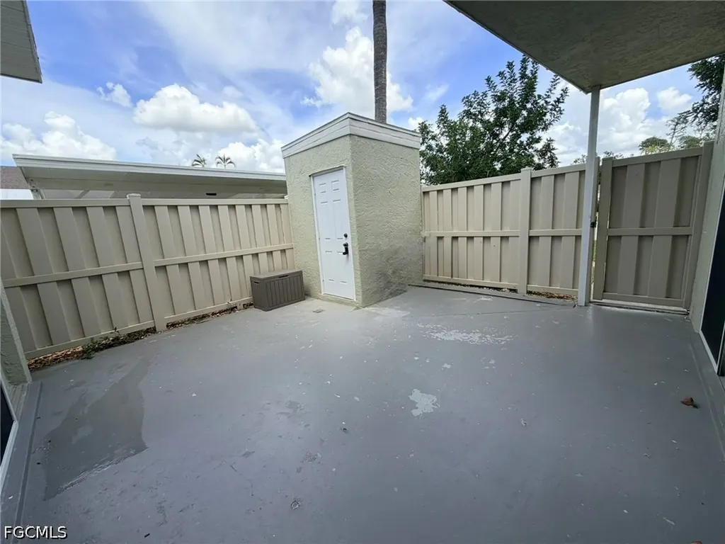 13121 Whitehaven Lane Fort Myers FL 33966
