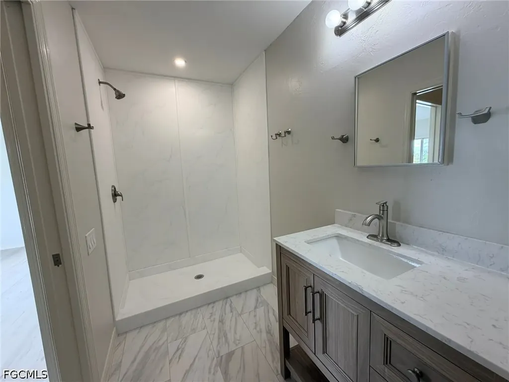 13121 Whitehaven Lane Fort Myers FL 33966