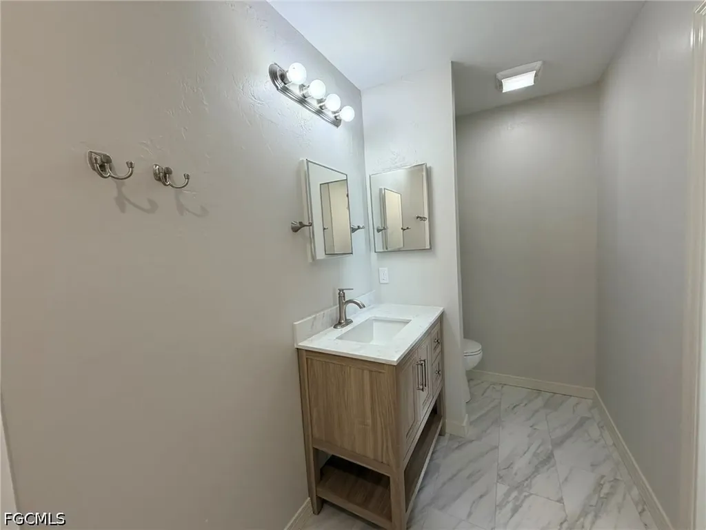 13121 Whitehaven Lane Fort Myers FL 33966