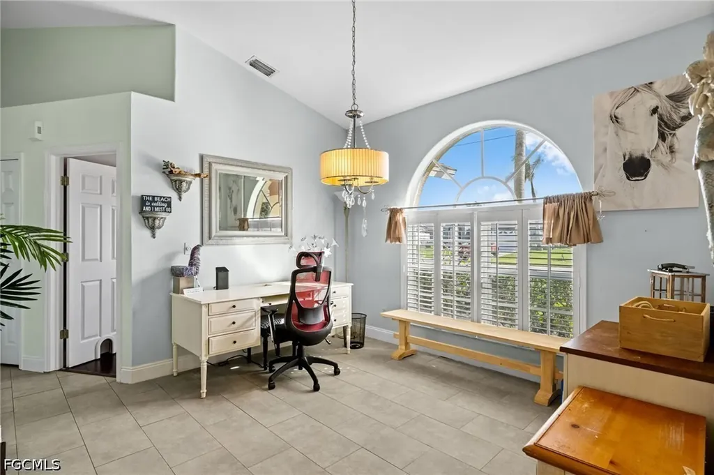 411 SE 17th Street Cape Coral FL 33990